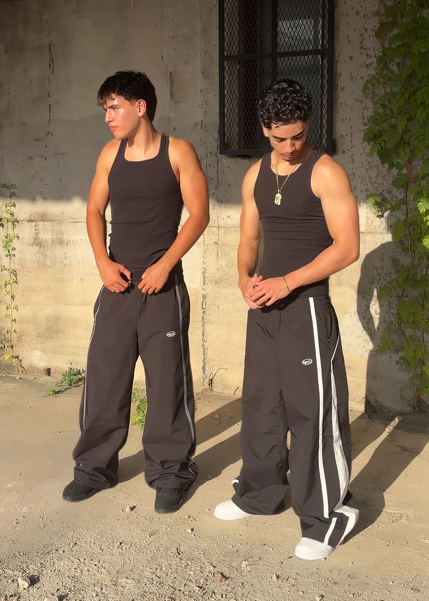 WHITE STRIPE TRACKPANTS